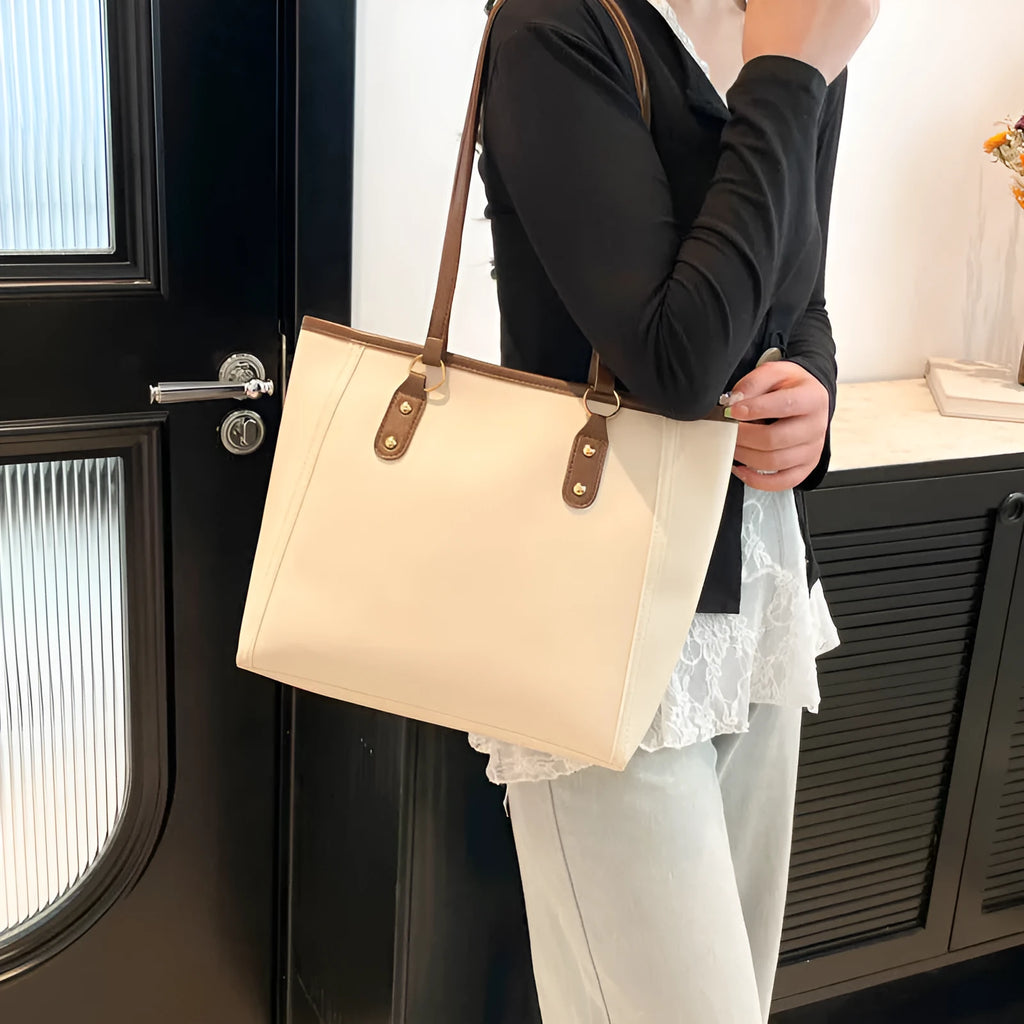 Korean style shoulder underarm bag in horizontal square shape with sandwich pocket design