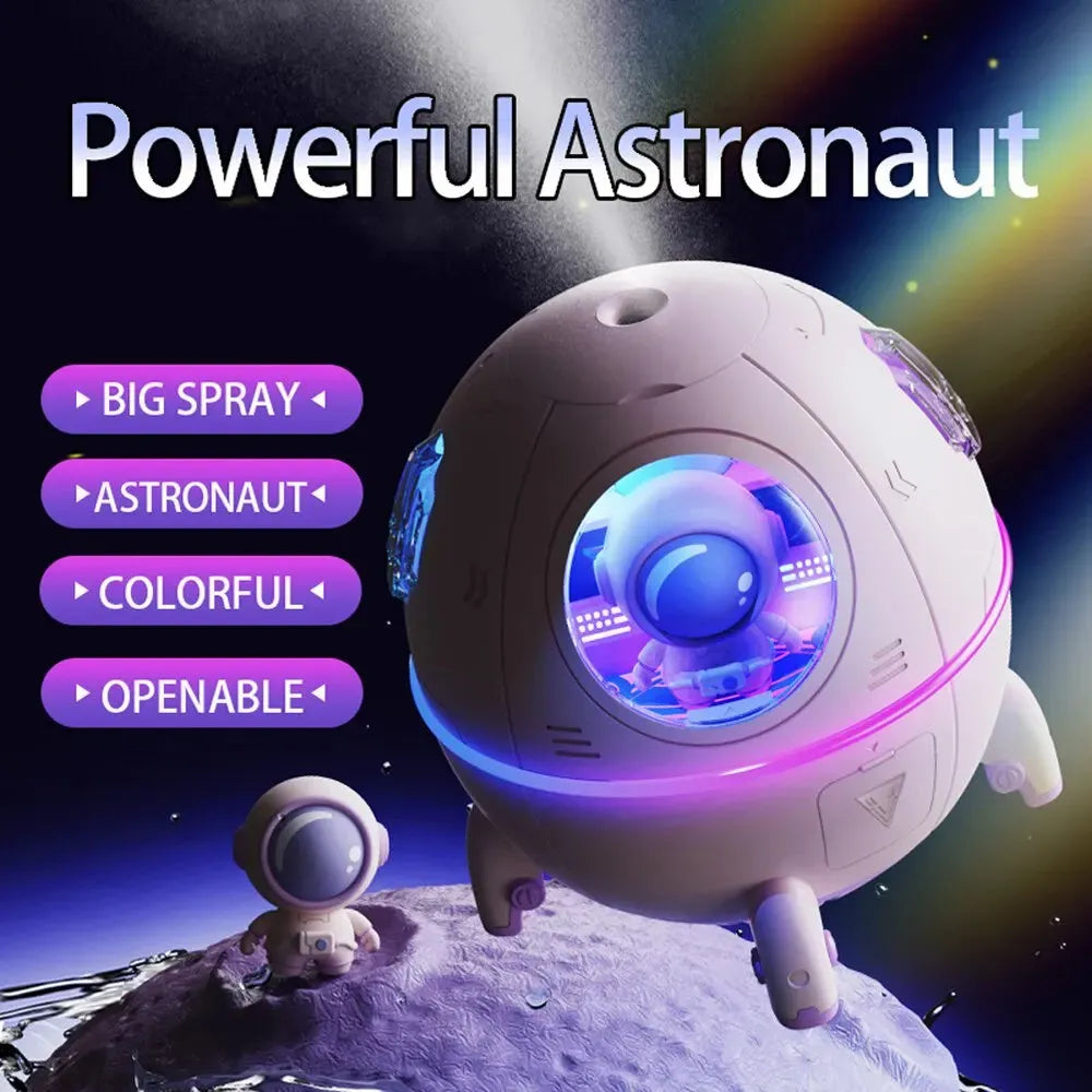 Astronaut-themed portable USB desktop humidifier with colourful LED light and 220ml water tank