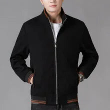 Men's gray polyester fleece autumn coat with long sleeves and side pockets in a sports style.