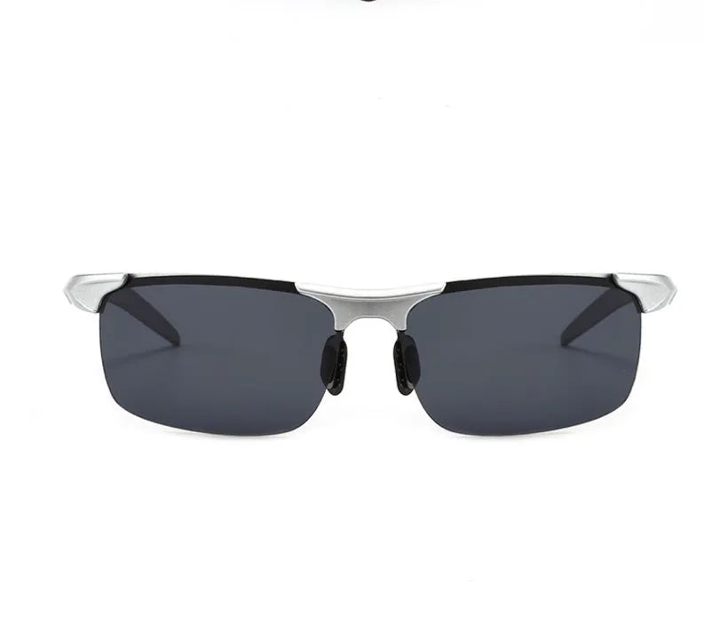 Polarised sunglasses with TAC lenses and PC frame for outdoor sports