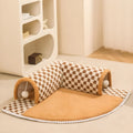 Fan-shaped plush pet bed tunnel for cats and dogs in 80x80x20cm size