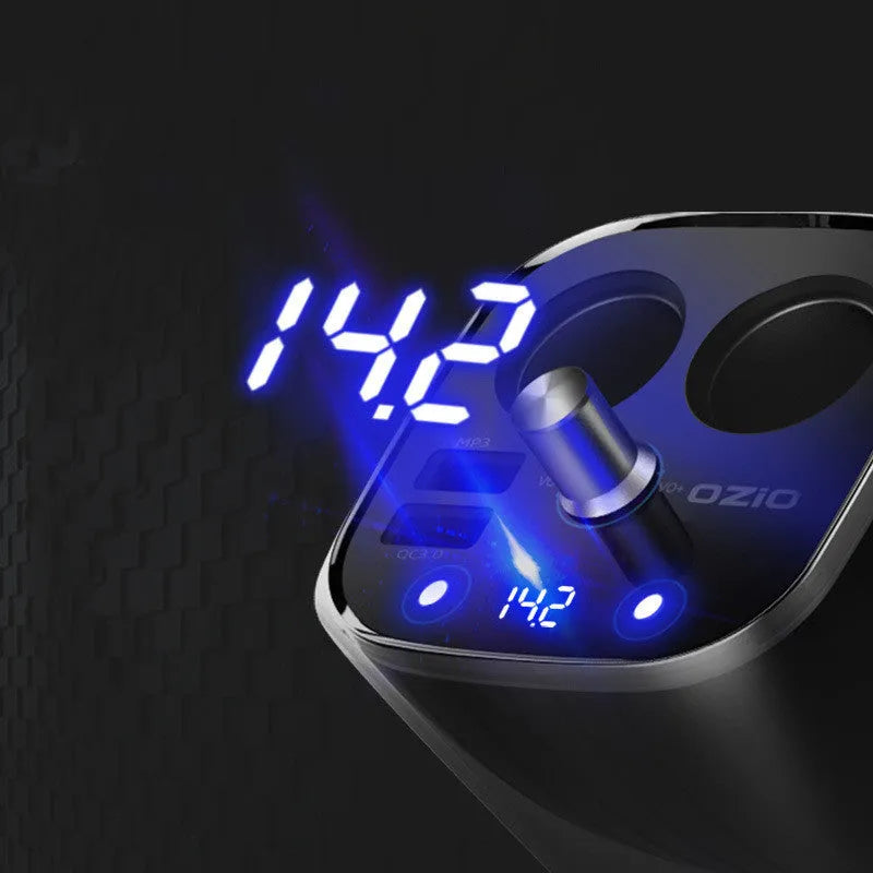 Black mobile phone car charger with Bluetooth USB cigarette lighter ABS 72x62x95mm AC70