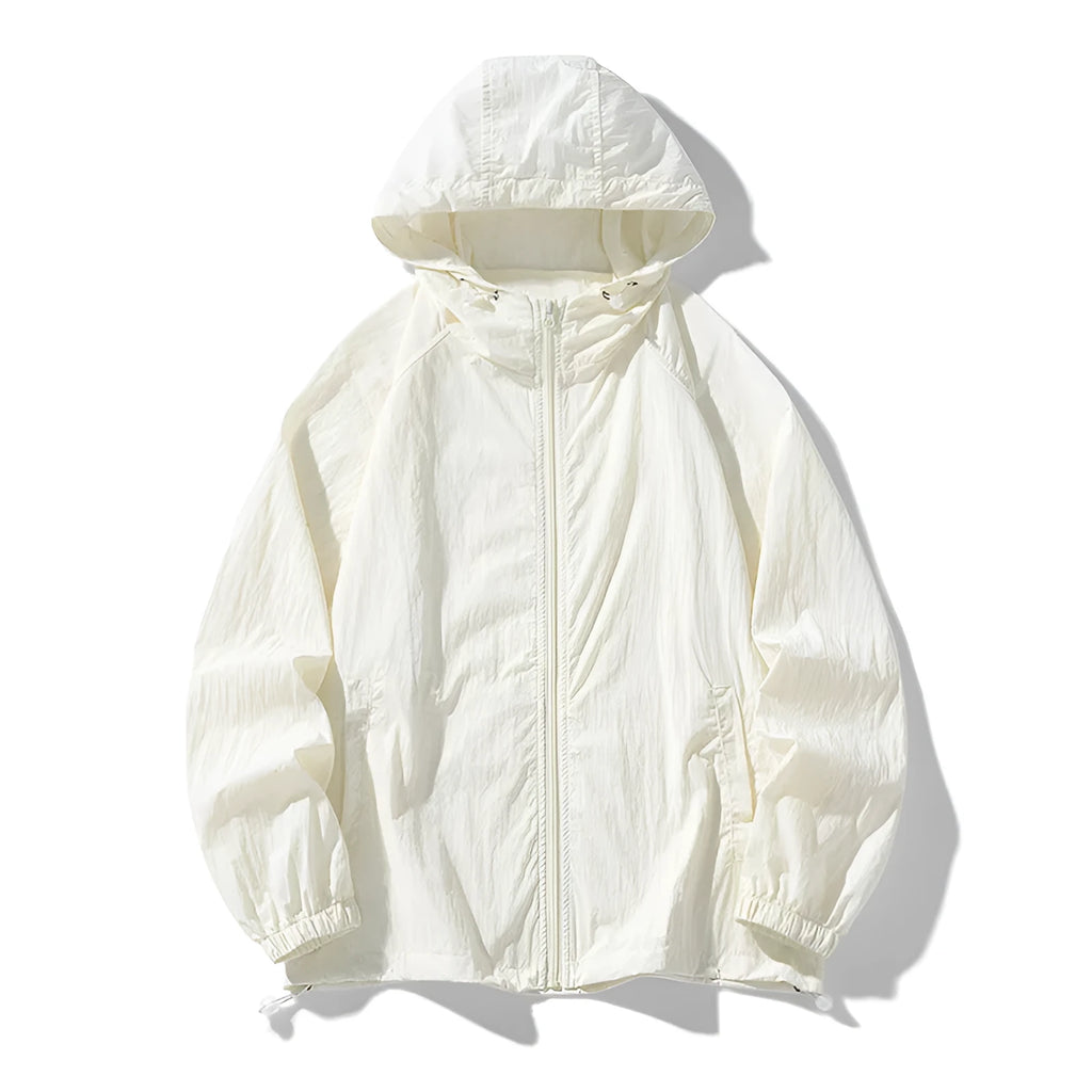 Loose fit outdoor jacket in chemical fibre fabric with sun-protective properties