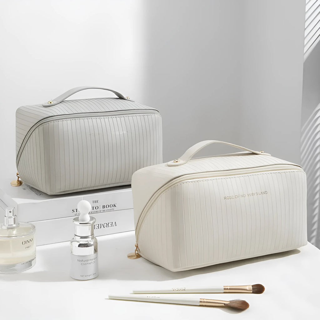 Vertical pattern pillow makeup bag in PU material with cubic 22.5cm shape