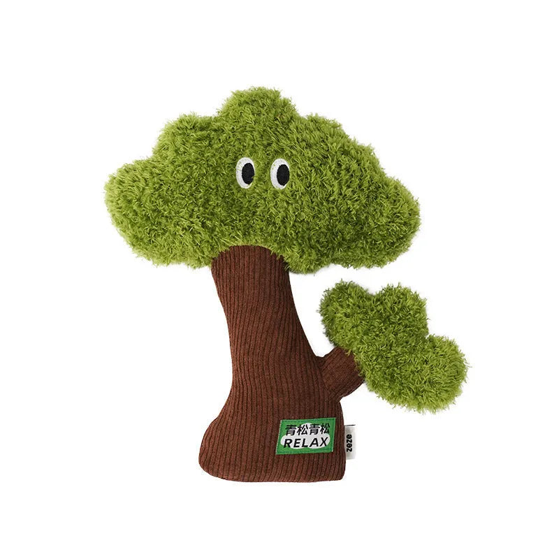 Pine wood cat chew toy pendant with mint scent for biting and grinding