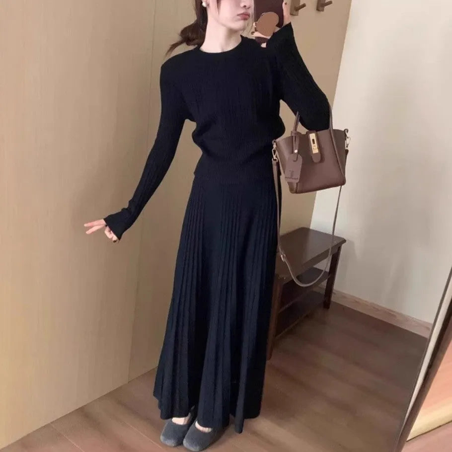 Women's artistic retro knitted dress suit set with 3D pattern, dark grey colour