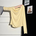 Off-shoulder cashmere long-sleeve top in light pink with pleated detail and slim fit