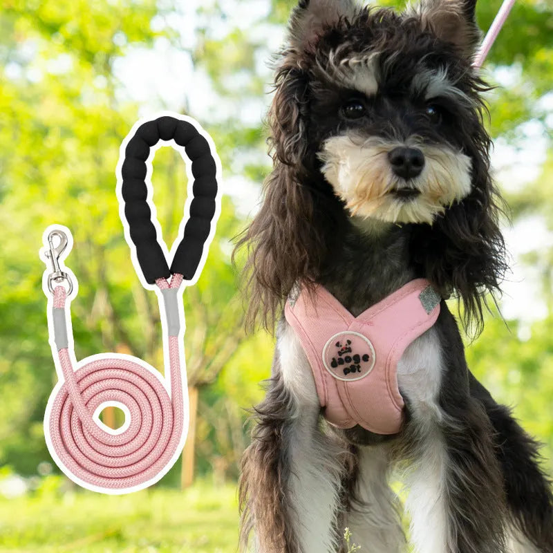 Dog vest with attached holding rope in polyester material, available in multiple colours and sizes