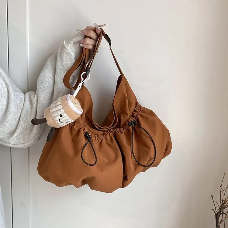 Ultra-light pleated polyester crossbody student bag in street trend style with mobile phone pocket