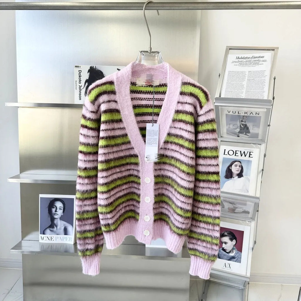 Pink wool knitted cardigan sweater with contrast colour details and regular sleeves