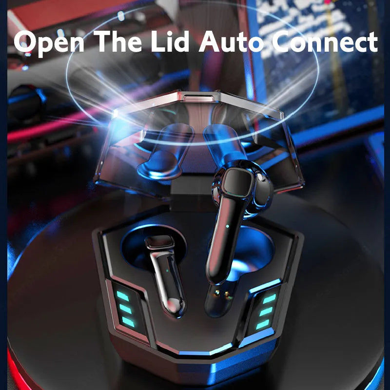 Wireless Bluetooth gaming headset with low latency audio and noise reduction technology