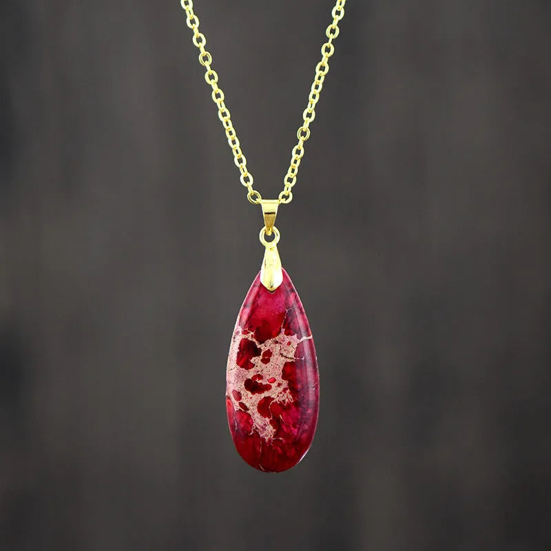 Jade drop-shaped pendant necklace with gold-plated chain in European American style