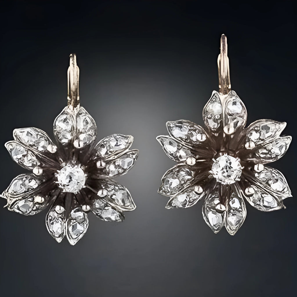 Retro fashion creative female earrings with silver electroplated finish on alloy material