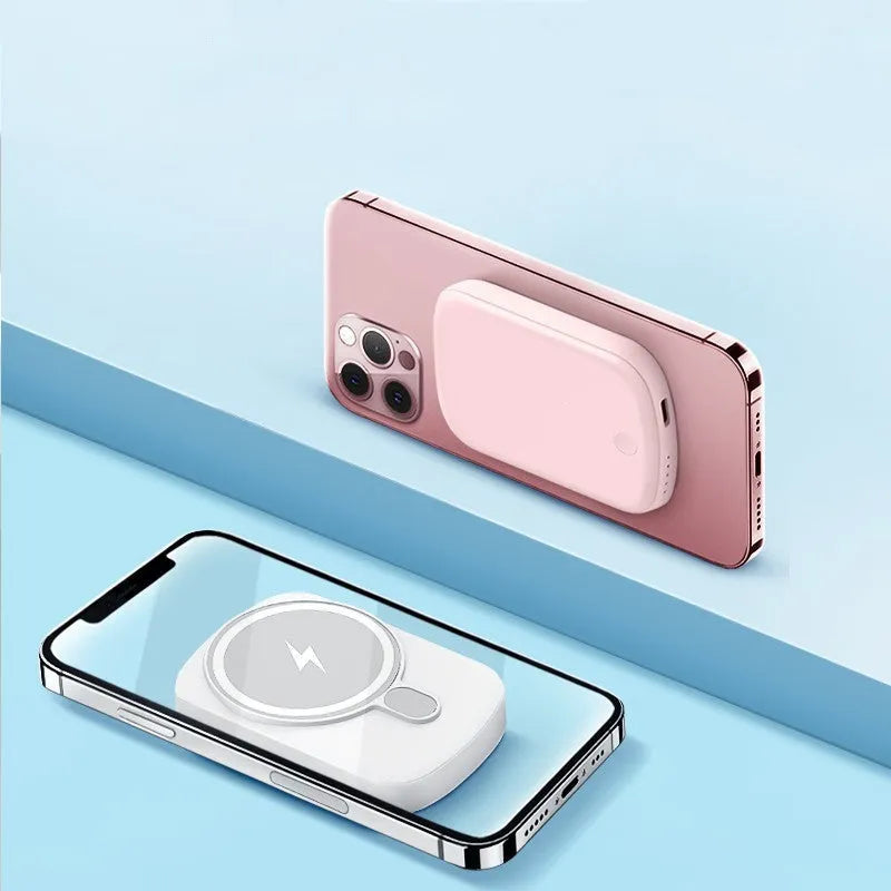 Magsafe magnetic wireless power bank in various colours with compact 94mm by 66mm dimensions