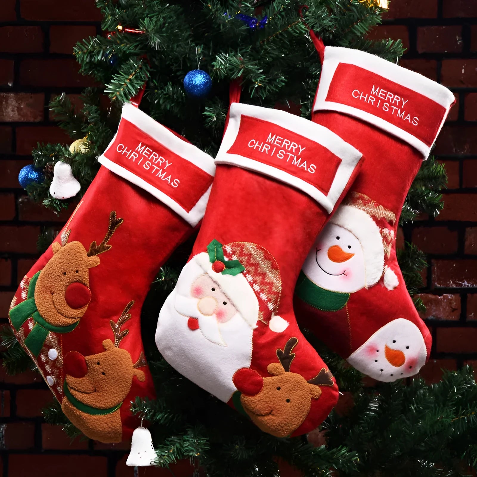 American-style Christmas stockings in non-woven fabric with Elk, Old Man, and Snowman decorative patterns