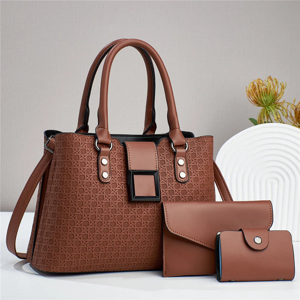 Three-piece women's crossbody bag in textured PU with square vertical shape and shoulder strap