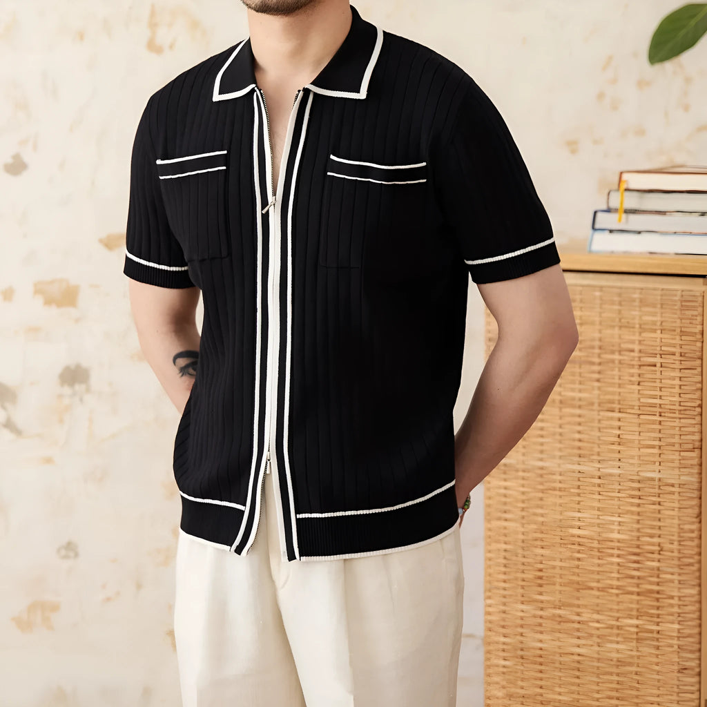 Slim fit lapel collar polo shirt in black knitted fabric with short sleeves