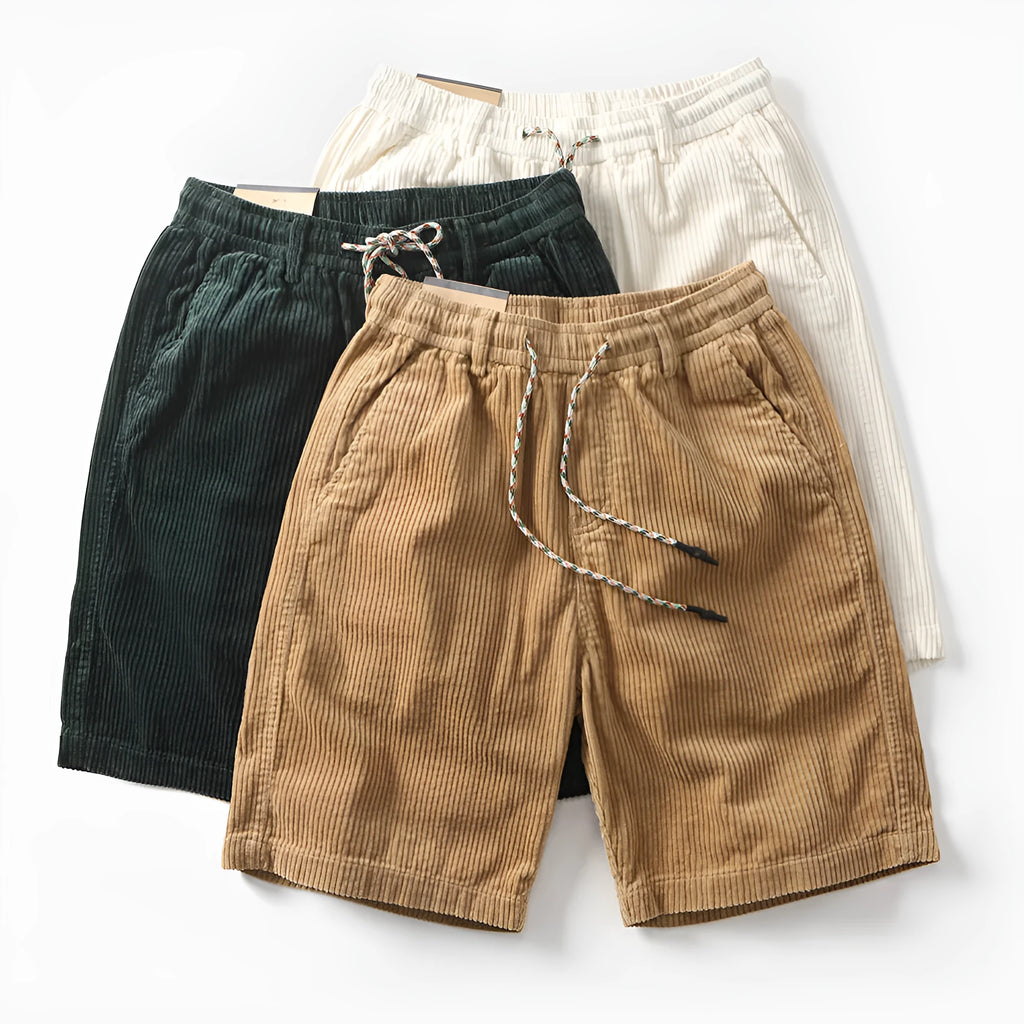Men's khaki cargo shorts with street style straight-leg cut and polyester fabric