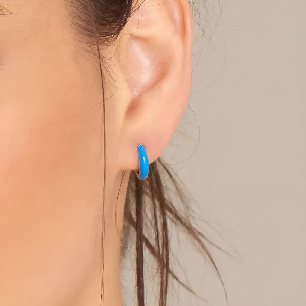 Geometric oval curved earrings with drip-oil epoxy colours on silver-plated copper posts