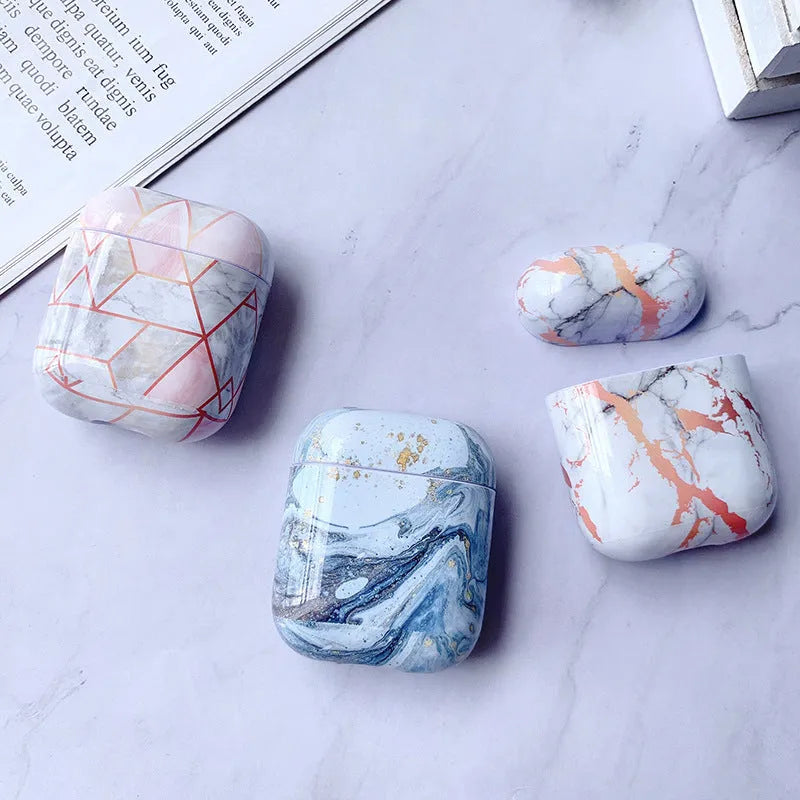 White marble hard PC protective case for AirPods 1 and 2 charging box.