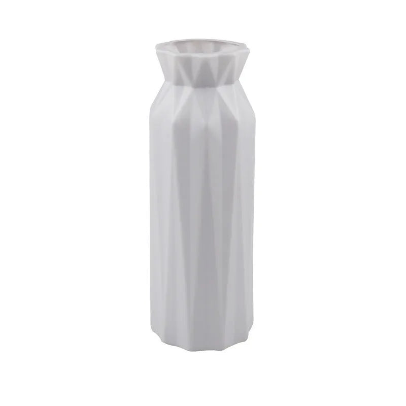 PE plastic melamine vase with 7.2 cm base in green, grey, pink, or white colours