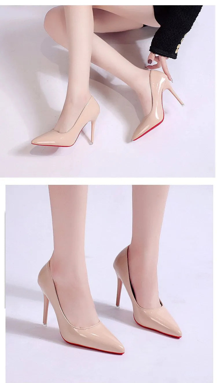 Women's solid colour pointed toe stiletto pump in black with a shallow mouth design
