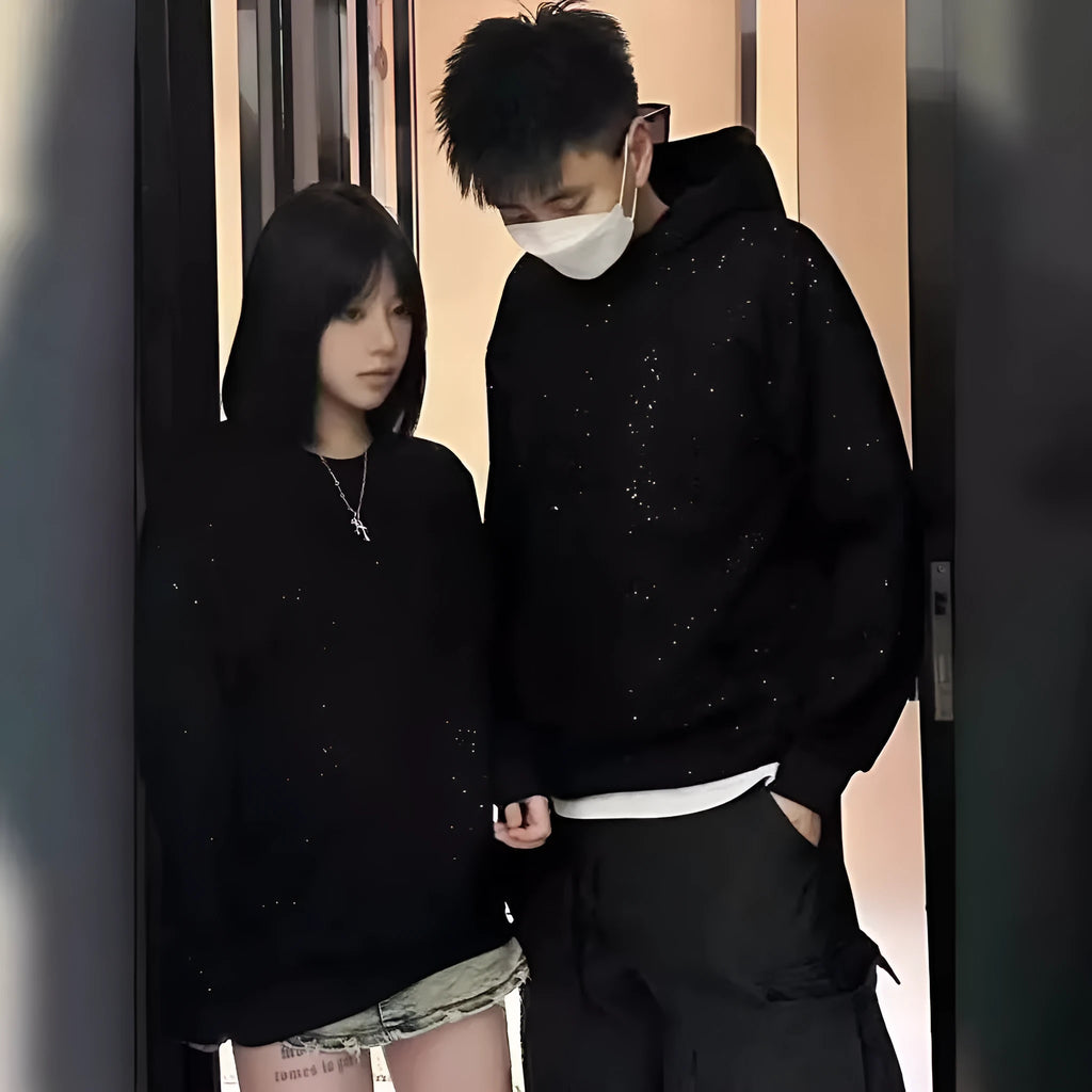 Loose-fit black hooded sweater with starry letter print for men and women