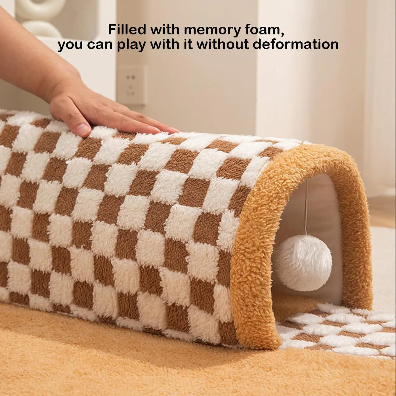Fan-shaped plush pet bed tunnel for cats and dogs in 80x80x20cm size