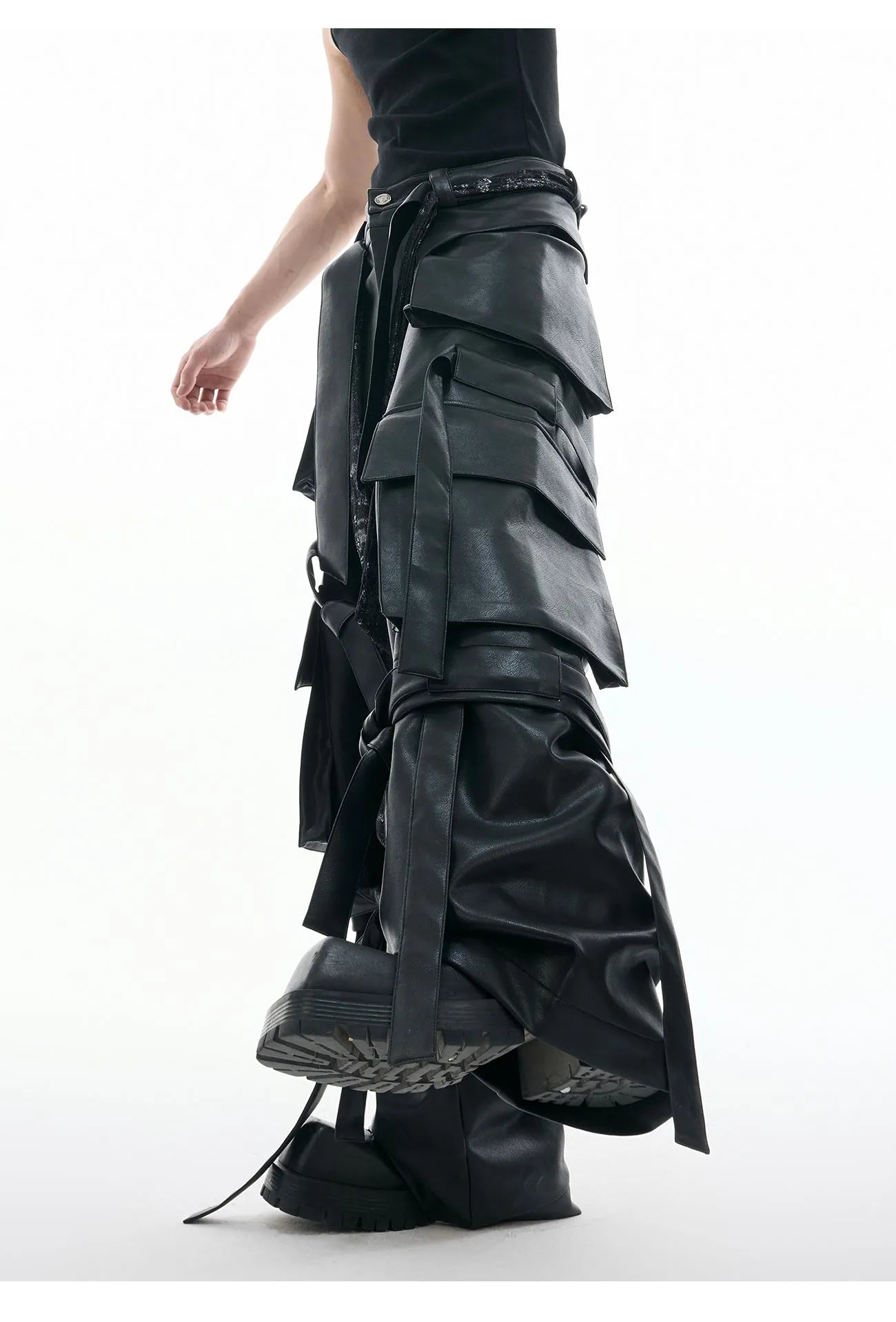 Black retro multi-pocket trousers with quilted stitching and ribbon accents in loose fit