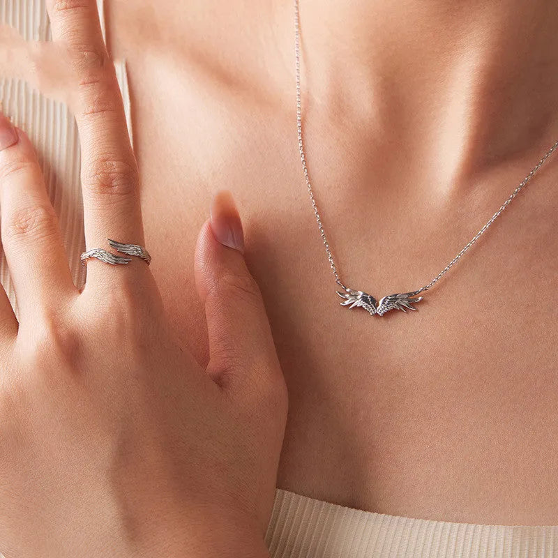 Original Guard S925 sterling silver open ring with wing motif in BSR719E colour