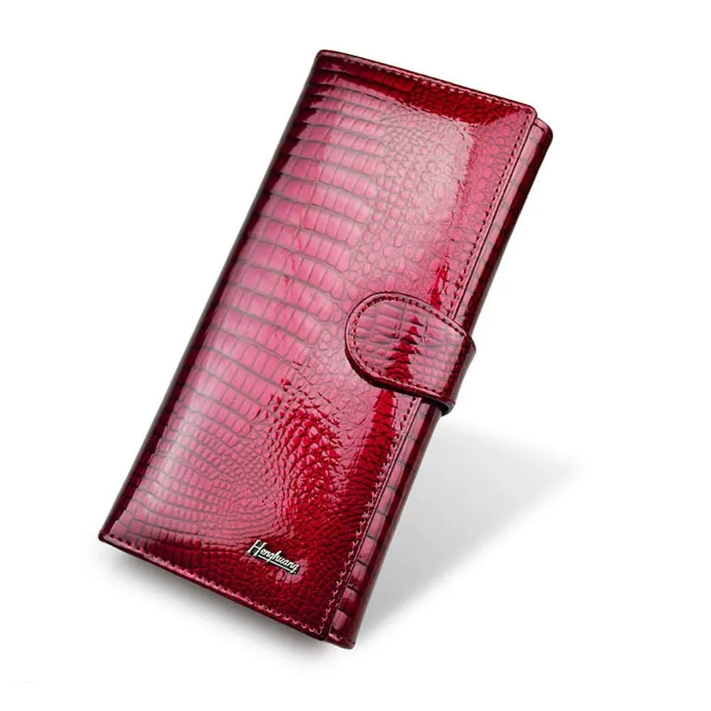 Genuine leather women's coin purse with crocodile pattern texture in wine red colour