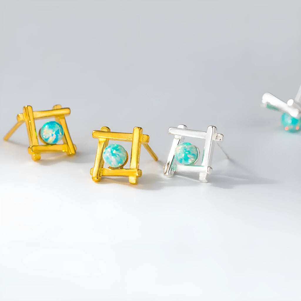 Women's geometric cross quadrangle stud earrings in 925 silver with silver or gold tone finishes