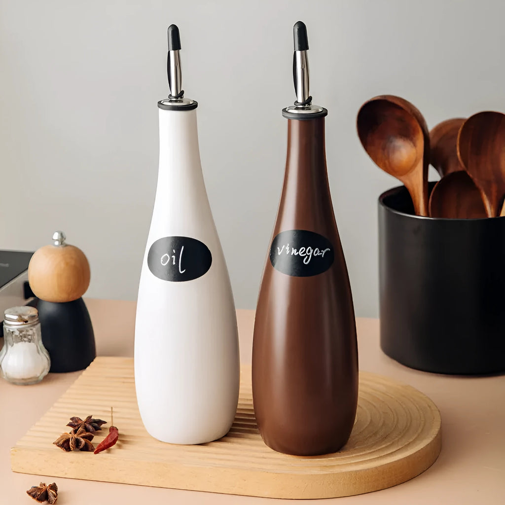 Ceramic oil pot with integrated brush and conical funnel design