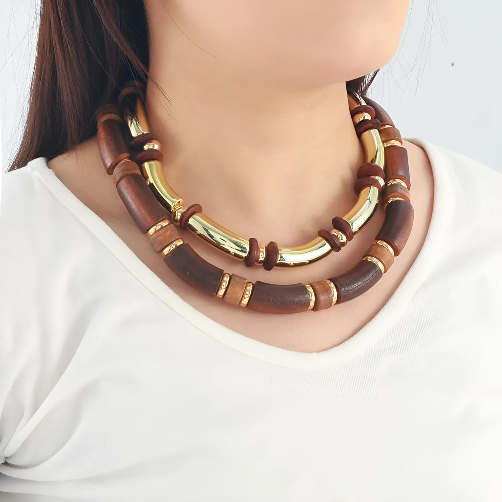 Women's multi-layer wooden necklace and bracelet set with alloy pendant, European exaggerated style