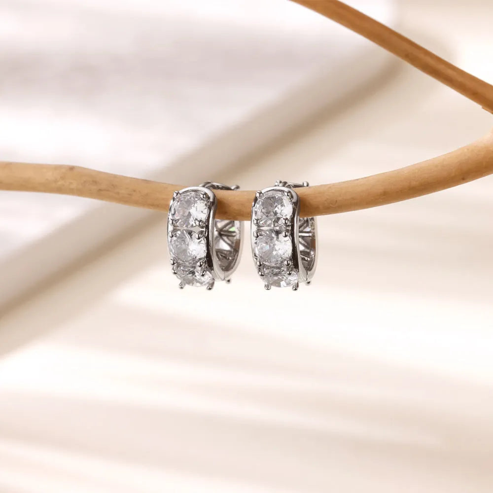 Women U-shaped clip earrings stainless steel with zircon details silver tone E5772P colour