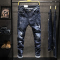 Men's slim-fit skinny jeans in cotton denim with micro elasticity in dark blue and light blue colours