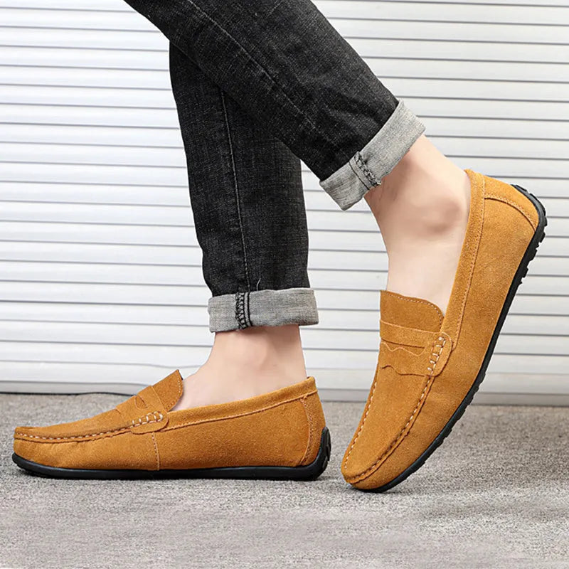 Men's suede leather loafers in solid colours with round toe and rubber sole