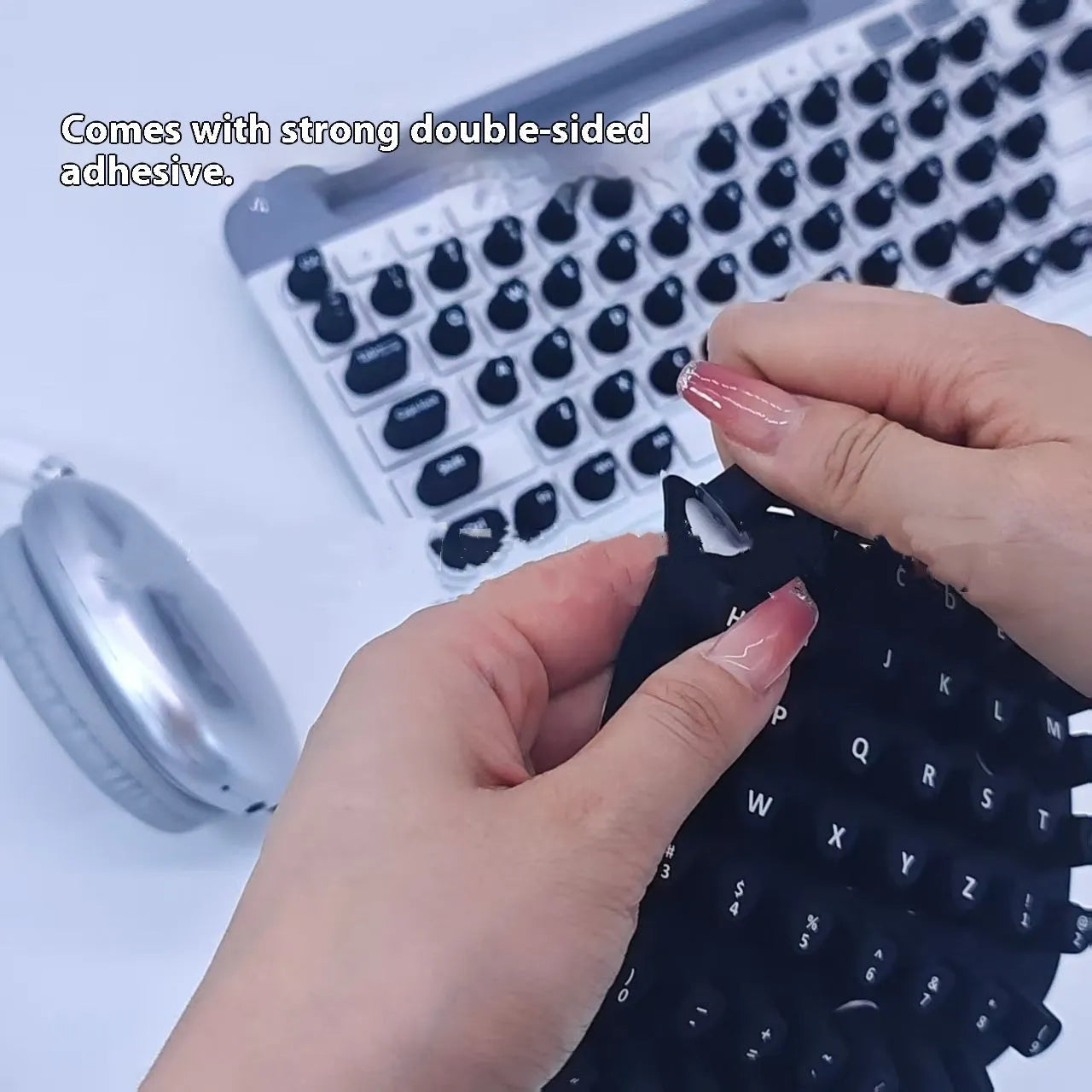 70 anti-static silicone keycaps for long nails in assorted colours including black, clear, mint green, pink, and purple