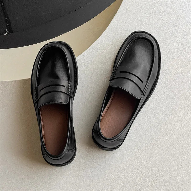 Men's slip-on casual shoe in microfiber and PU available in black, beige, apricot, and brown.