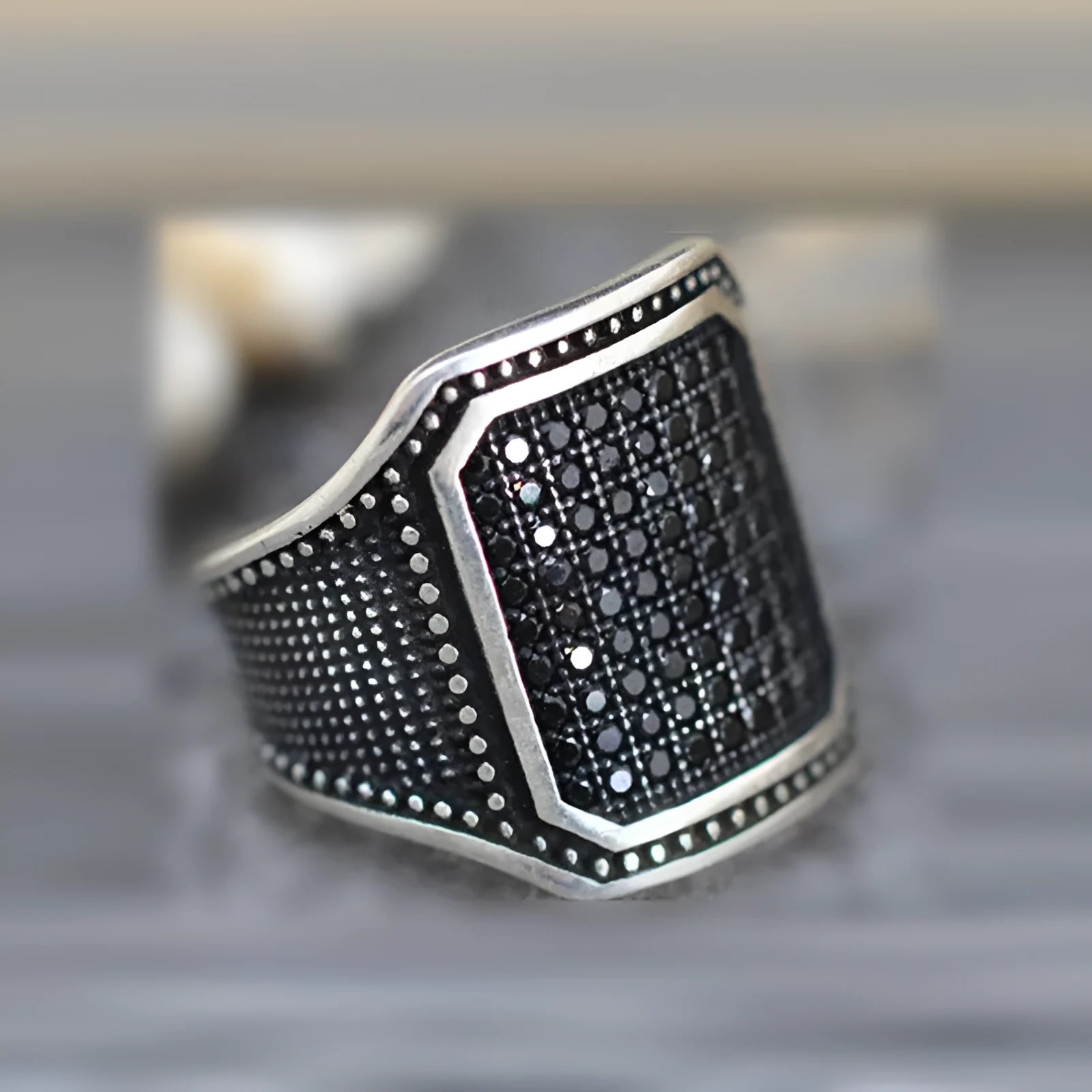 Black alloy ring with copper inlay and zircon detailing in European American unisex style