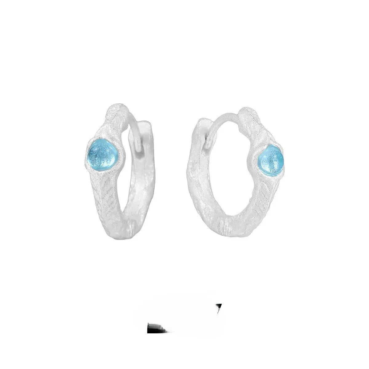 Burnt silver 925 silver geometric women's ear clip with round design elements