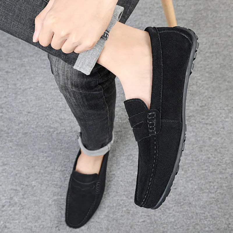 Men's suede leather loafers in solid colours with round toe and rubber sole