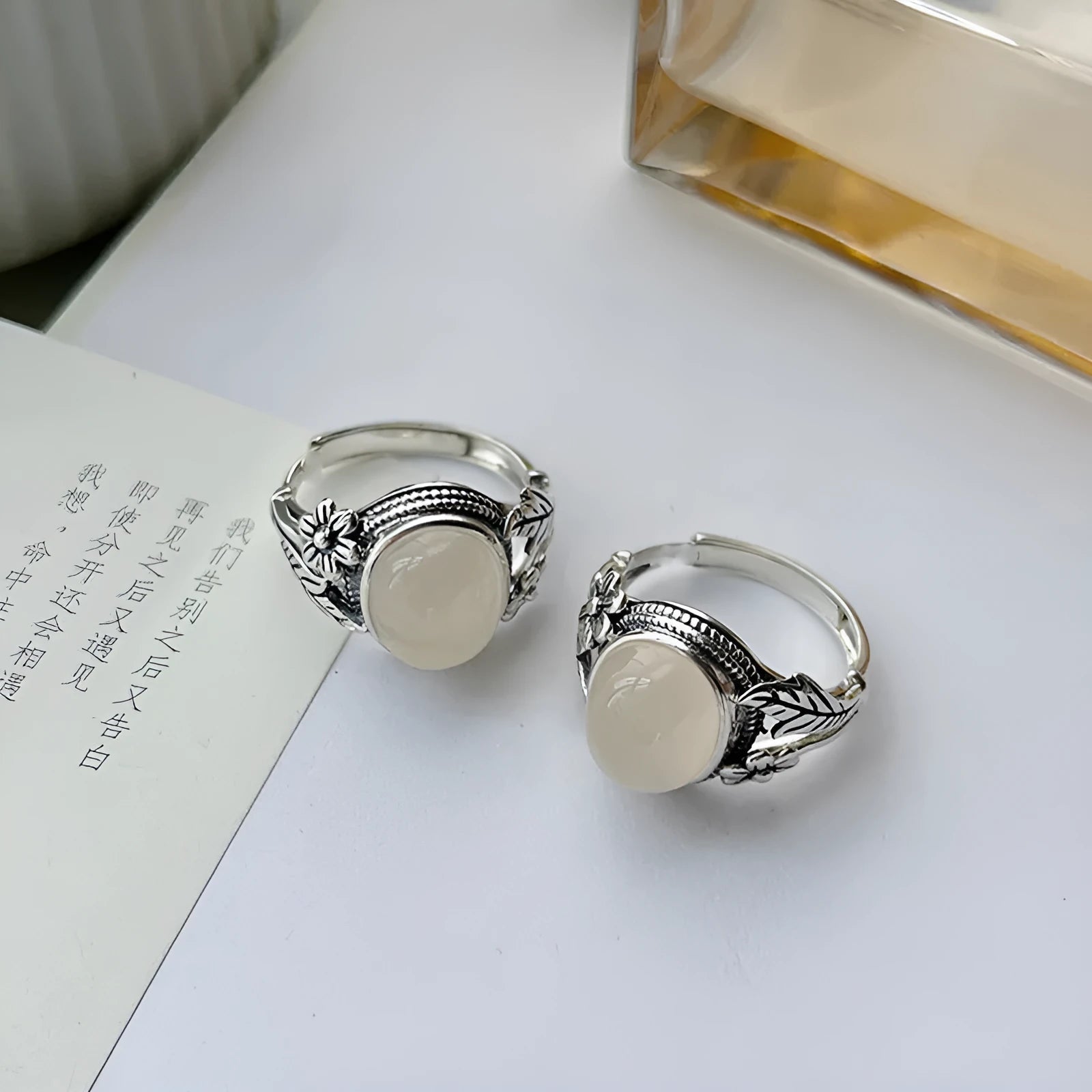 Copper vintage ring with adjustable open mouth design in antique white chalcedony colour