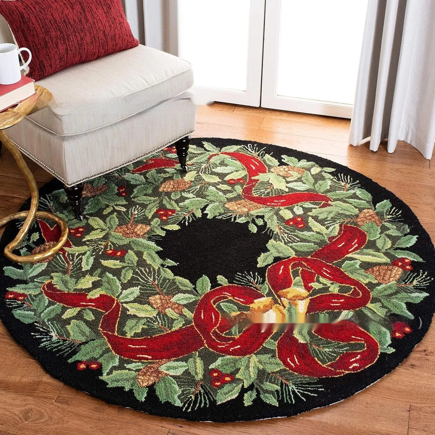 Christmas round polyester rug with festive printed design in soft cashmere-like texture