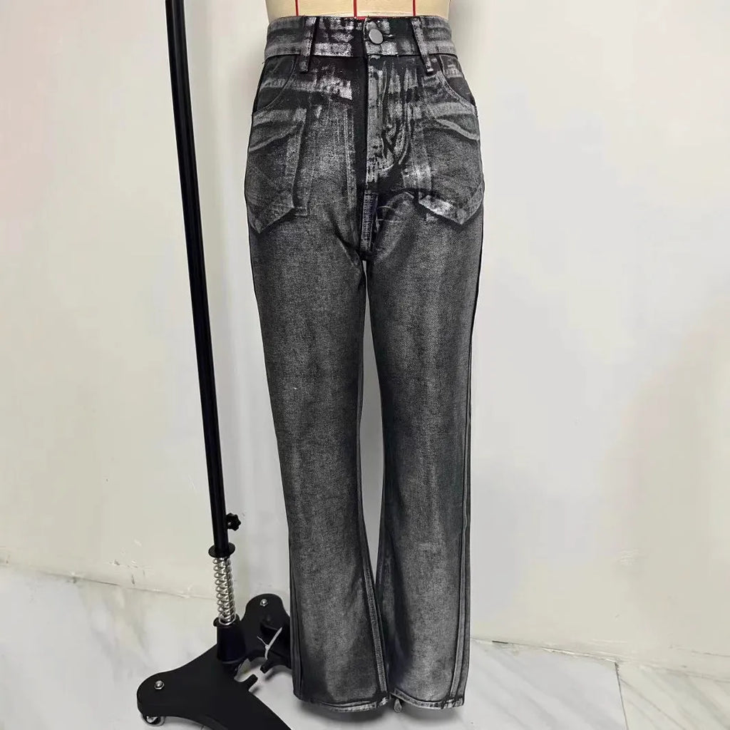 Washed blue high-waist straight-leg jeans with contrast detailing