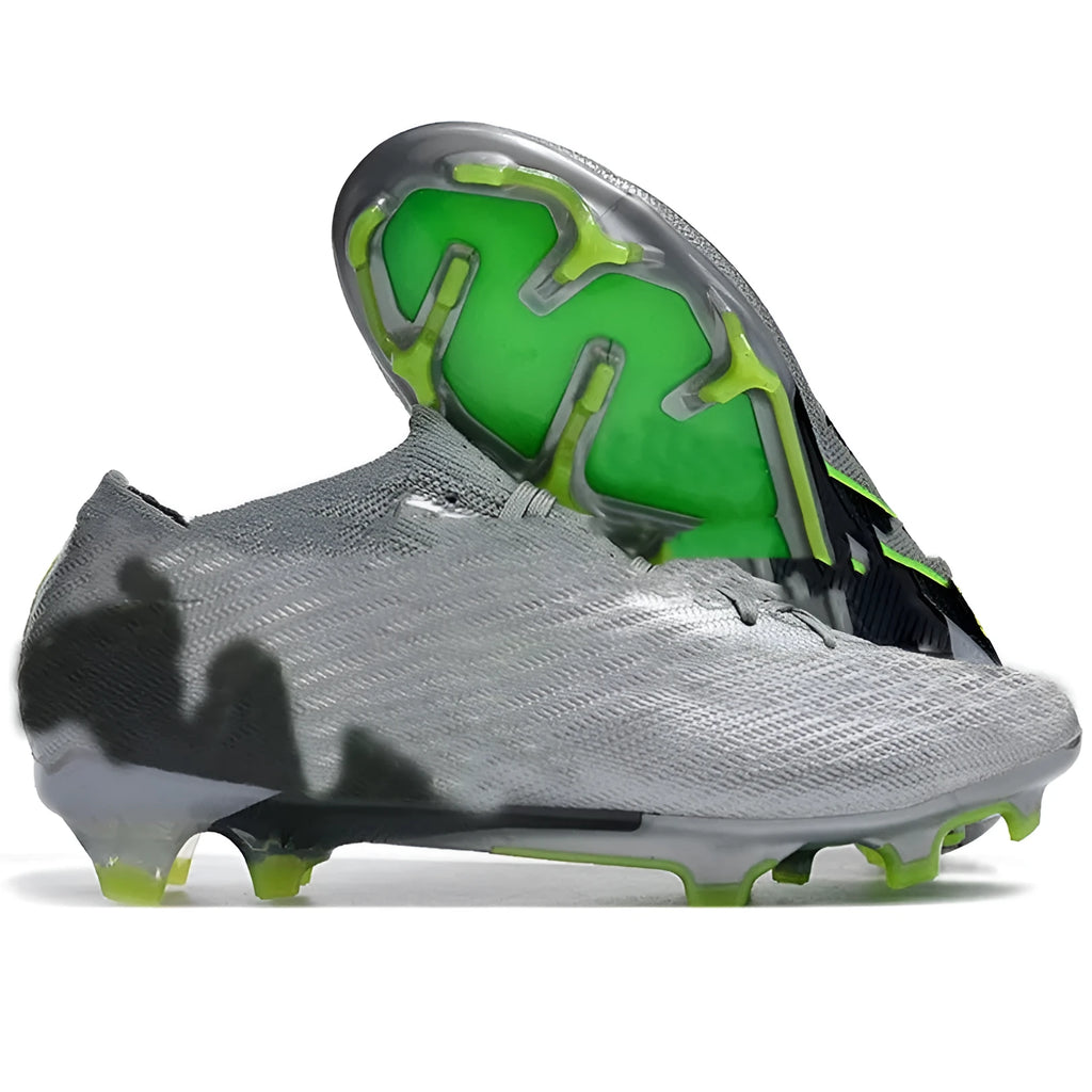Men's low-top knitted football boots with FG rubber studs on a wear-resistant outsole