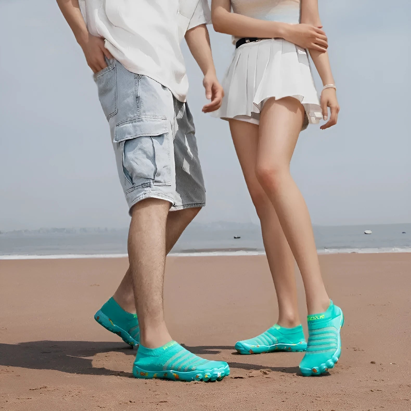 Men's camouflage flyknit water shoes with rubber soles and lace-up front