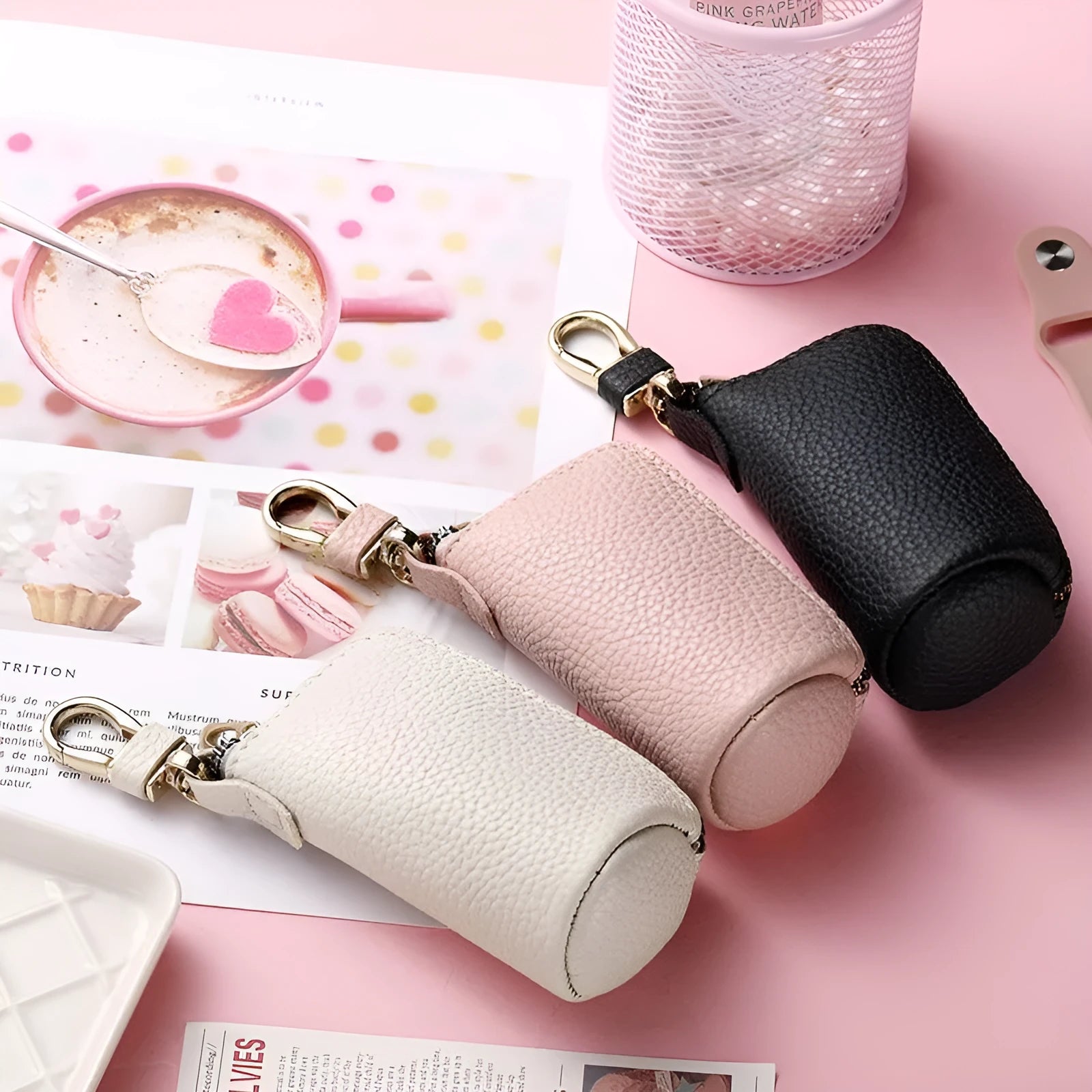 Men's black PU leather key case with silver zipper closure for car and house keys