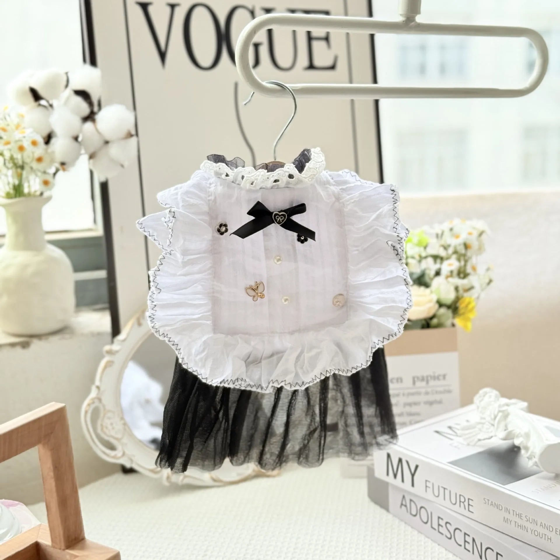 White polyester princess dress with waltz gauze skirt for small breed dogs