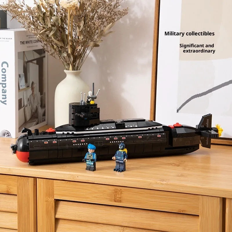 094 Submarine plastic building block set for children aged 4 to 6 years in colour box packaging